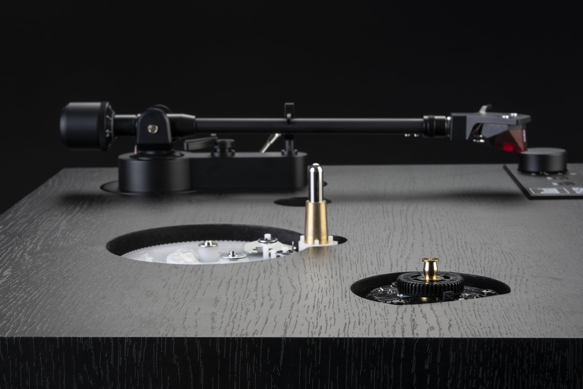 CS 429 Turntable