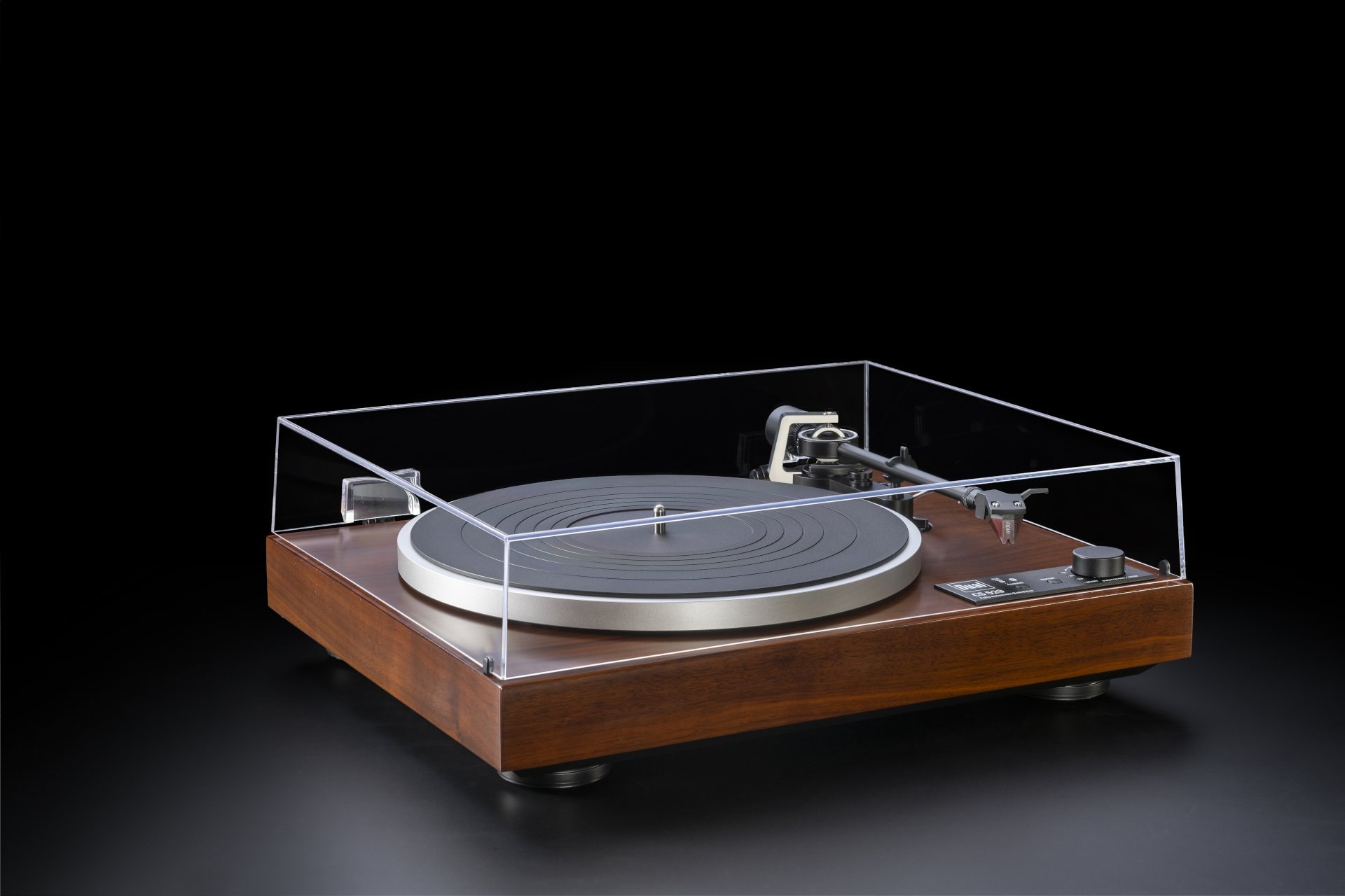 CS 529 Walnuss Turntable